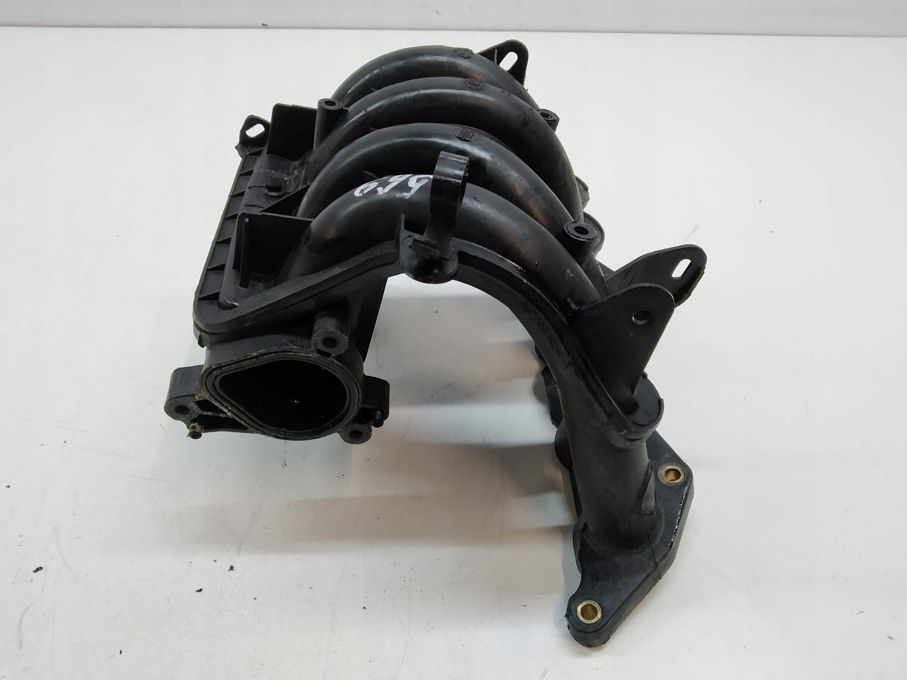 intake manifold 9631980380 1.4 8V Citroen C3 and (2002-2009)