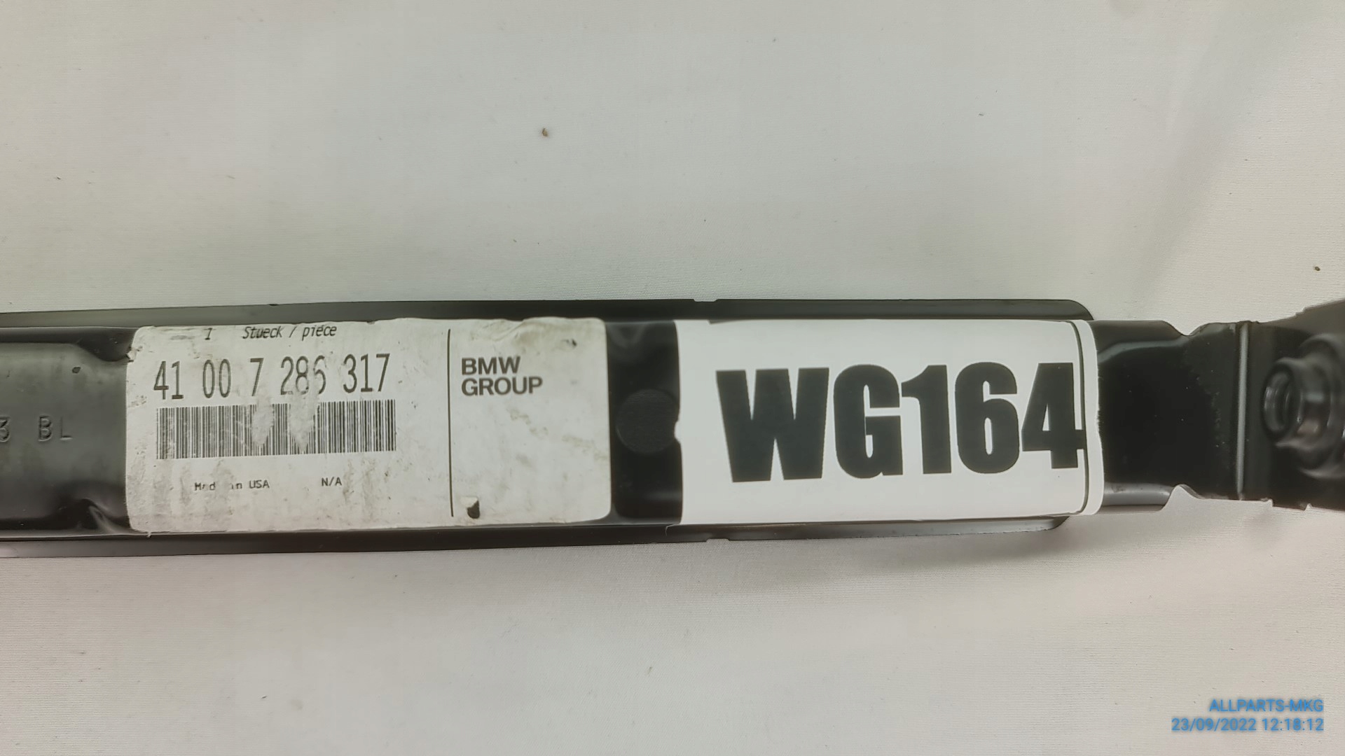 WG-164 WZMOCNIENIE DRZWI TYŁ LEWY BMW E70 E70 LCI X5 41007286317 Typ samochodu Samochody osobowe