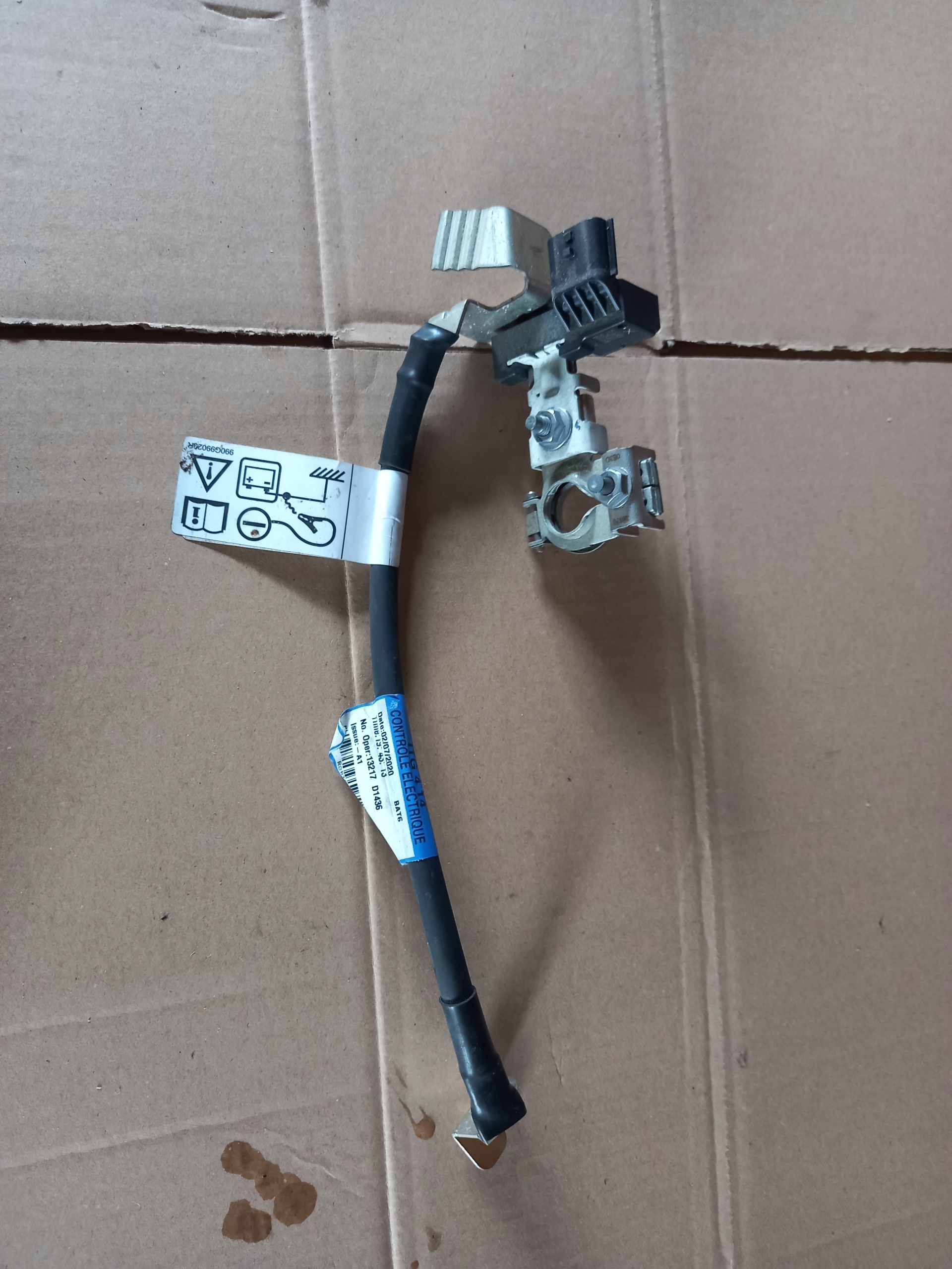 628106739R - Clio V 1.0 TCe Клема плюса