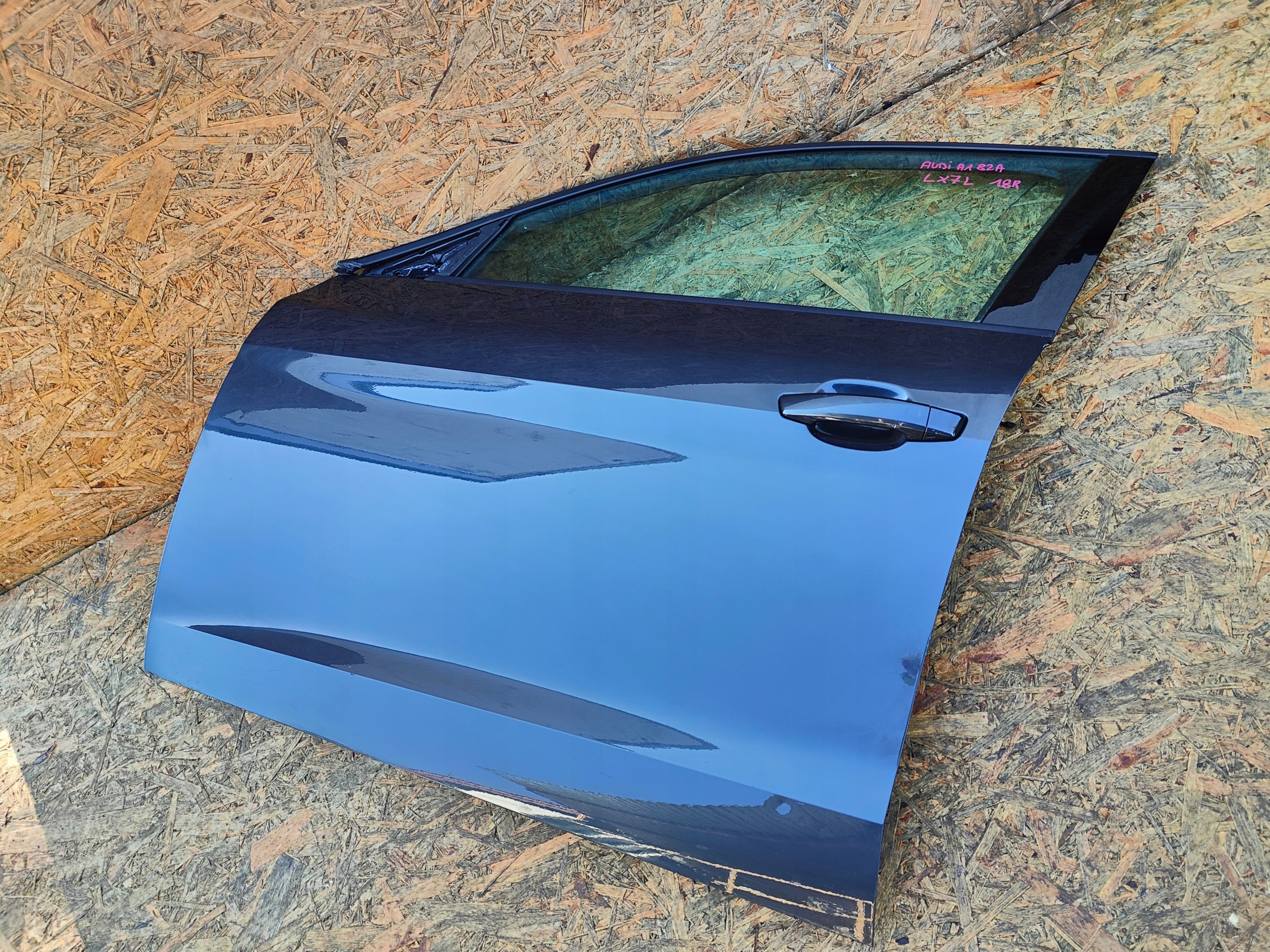 door complete left front left front AUDI A1 82A LX7L 2018 R