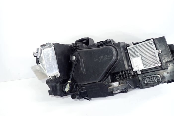 VW PASSAT B9 FULL LED 23- reflektor left light left 3J1941005