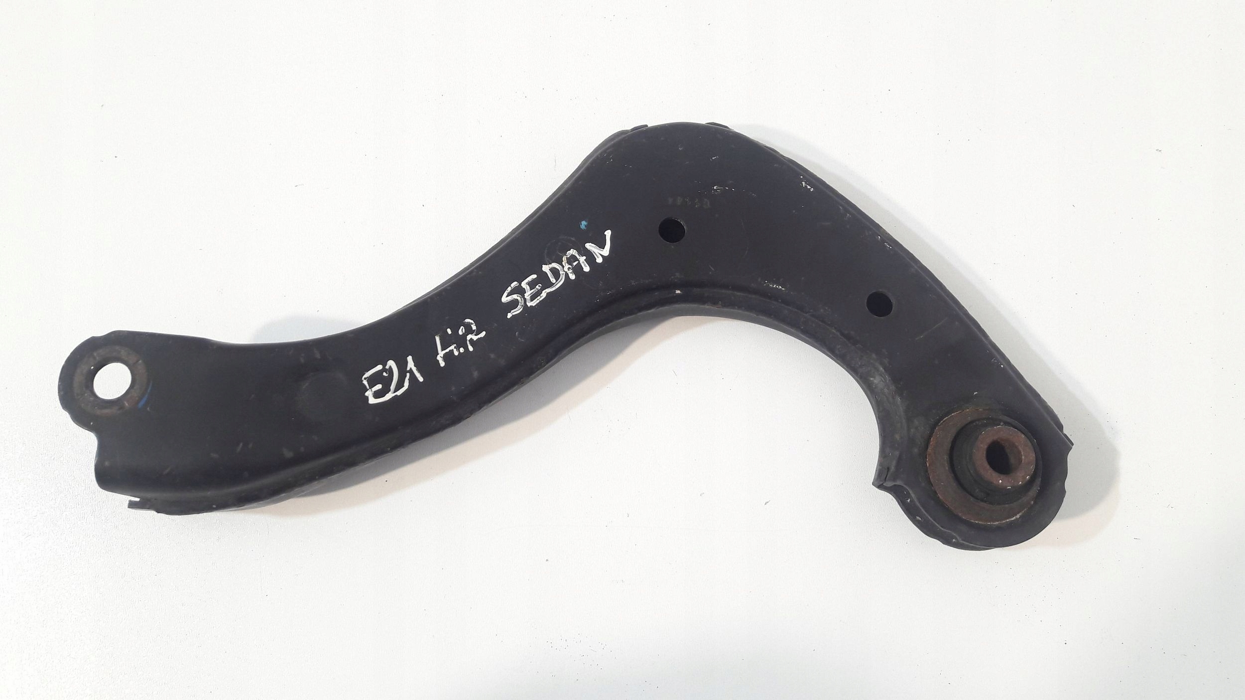 Toyota Corolla E21 arm rear right (Q480)