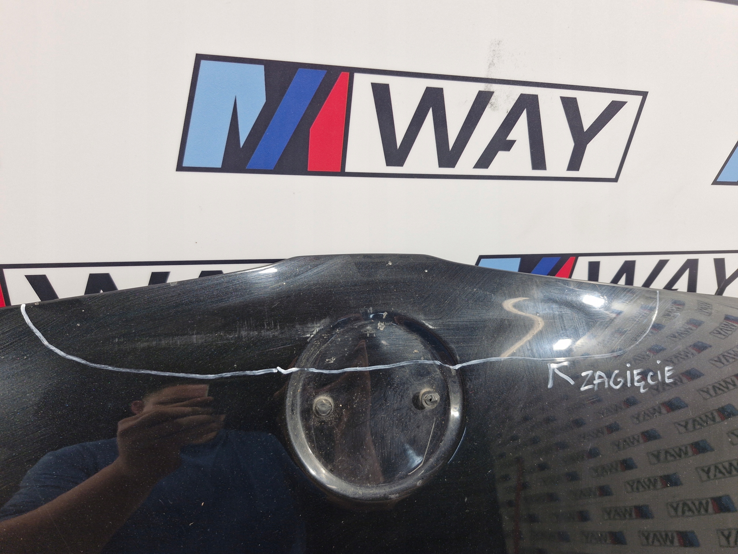 BMW E87 LCI bonnet front 475 BLACK SAPHIRE