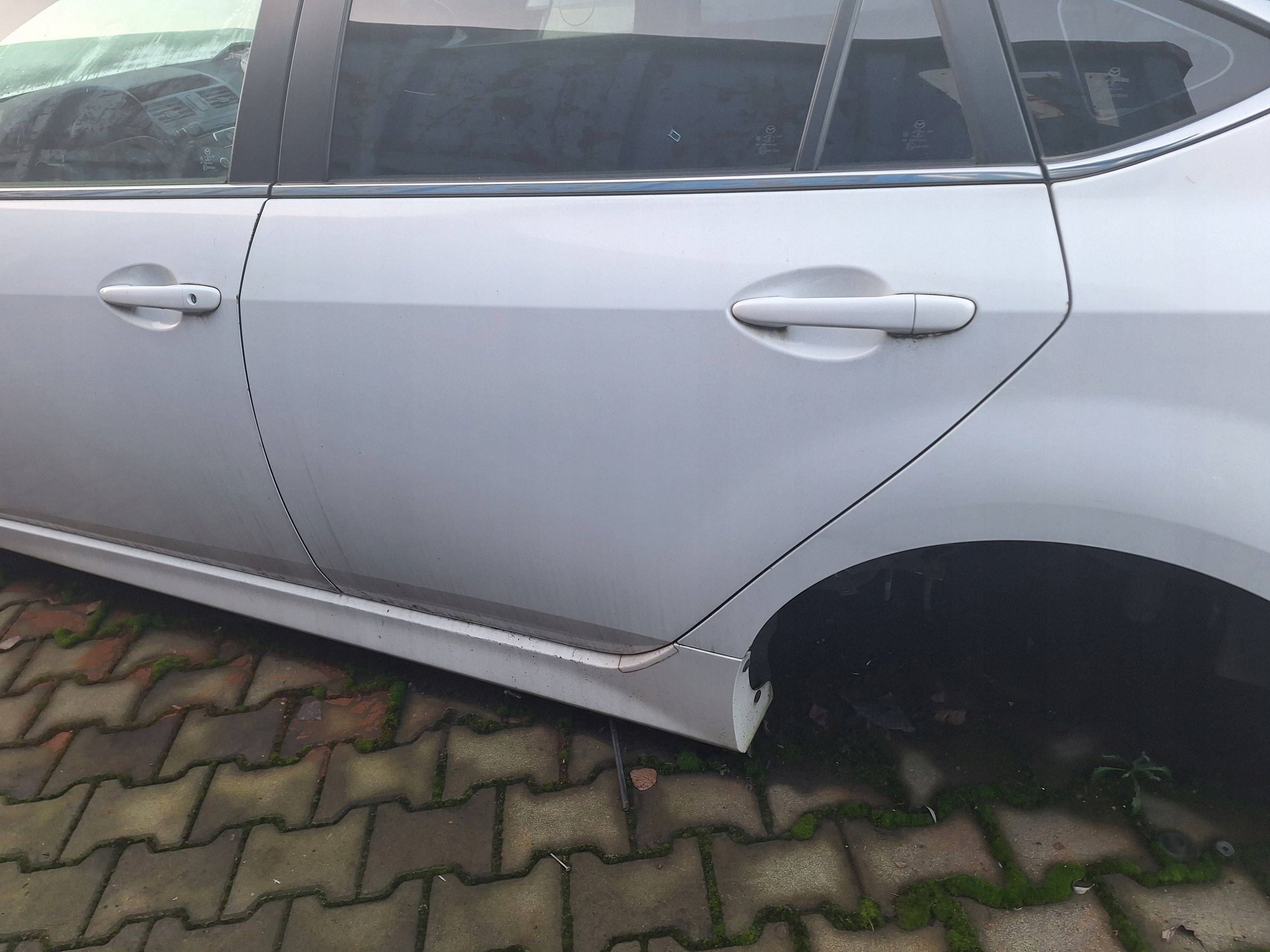 MAZDA 6 II GH LIFT 5D HB BIALE 34K Hatchback / Liftback Tür heck links