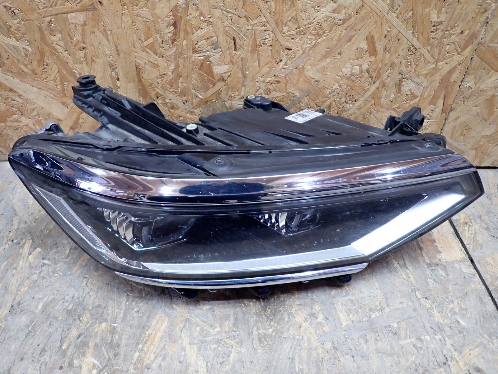 light right FULL LED VW PASSAT B8 LIFT 3G1941082P