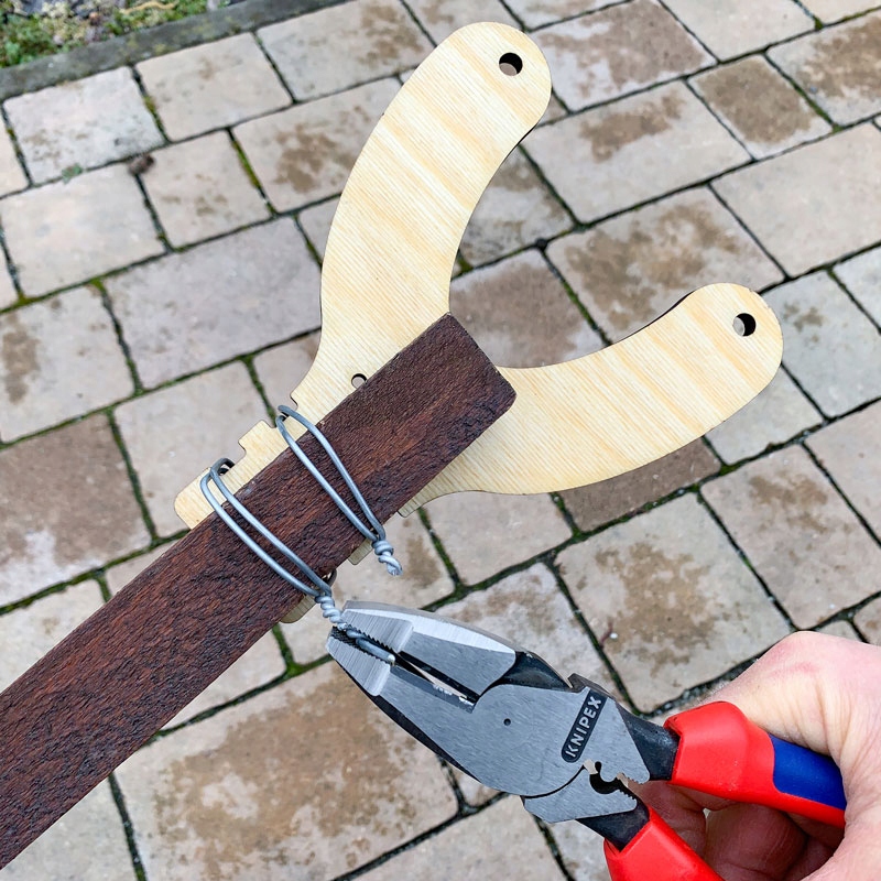 

Podpórka do gałęzi Sapoto