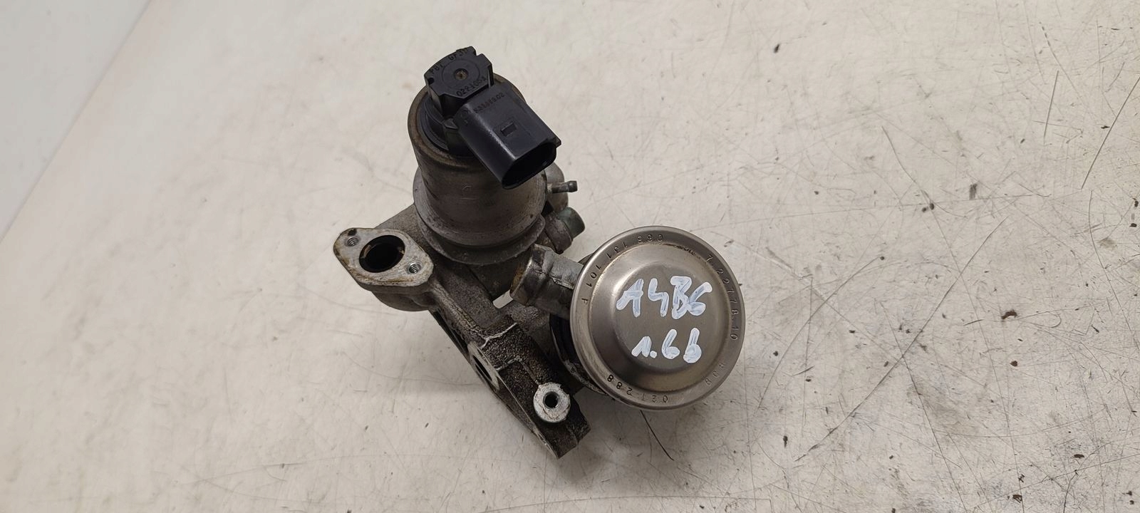 egr ventil Audi A4 B6 1,6 8V MPI