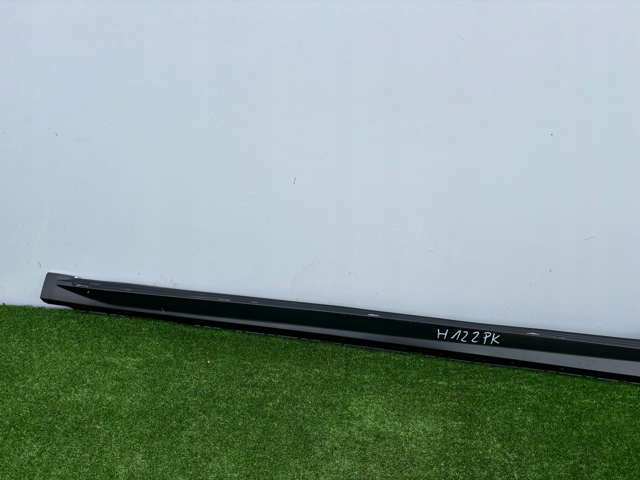 AUDI A4 ALLROAD 8W9 left threshold left moulding threshold 8W9853855E H122PK