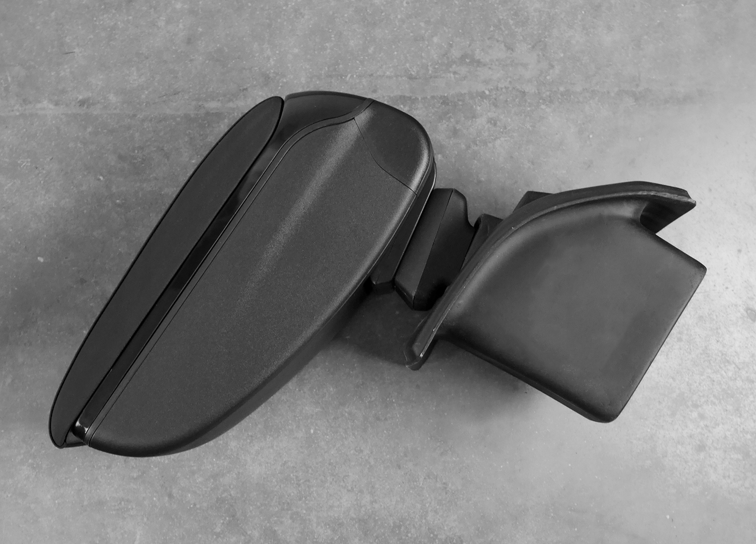 Fd0dda7342db9a141c845ea8bb83