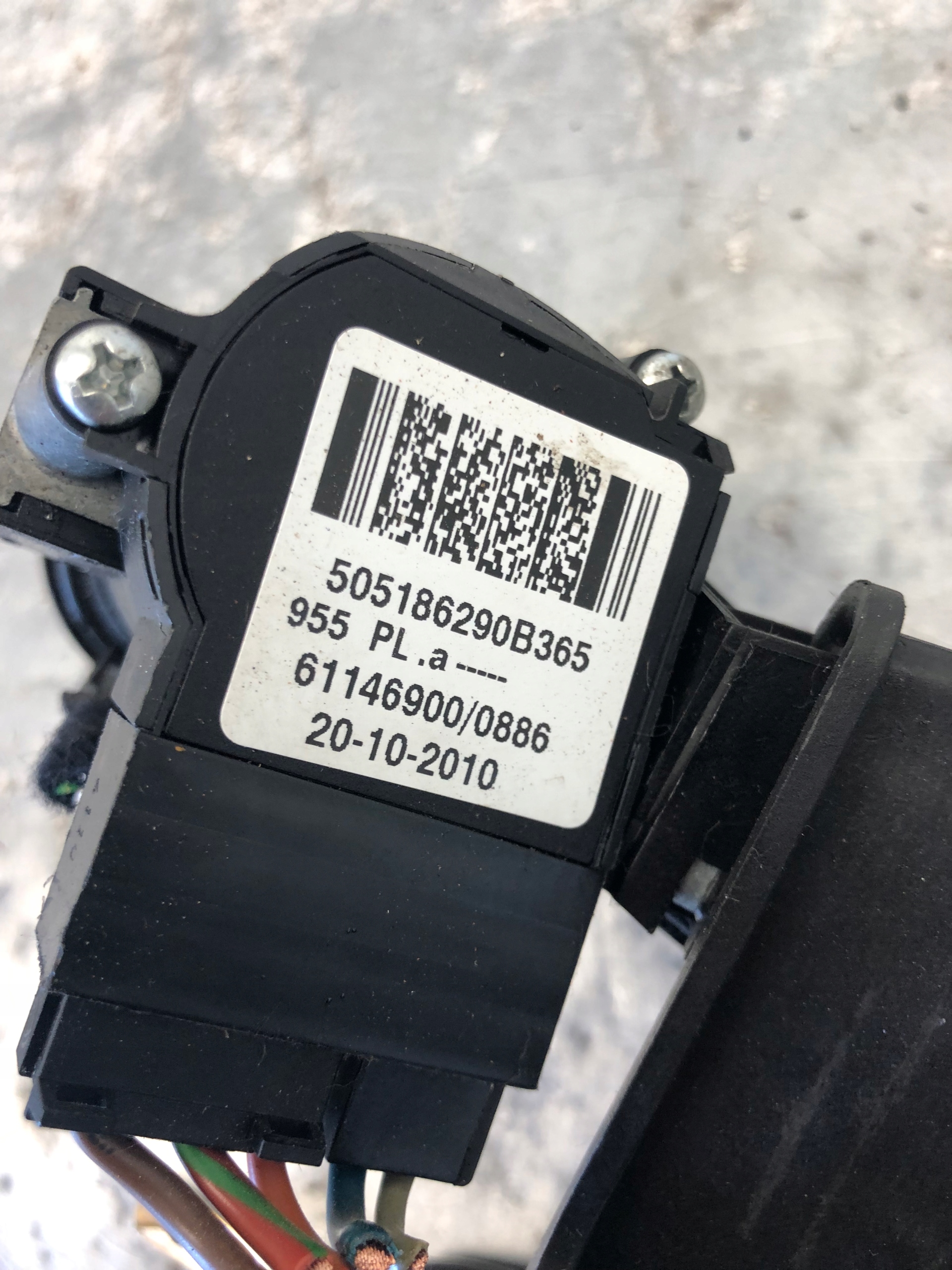 ignition + key FIAT PUNTO EVO 61146900