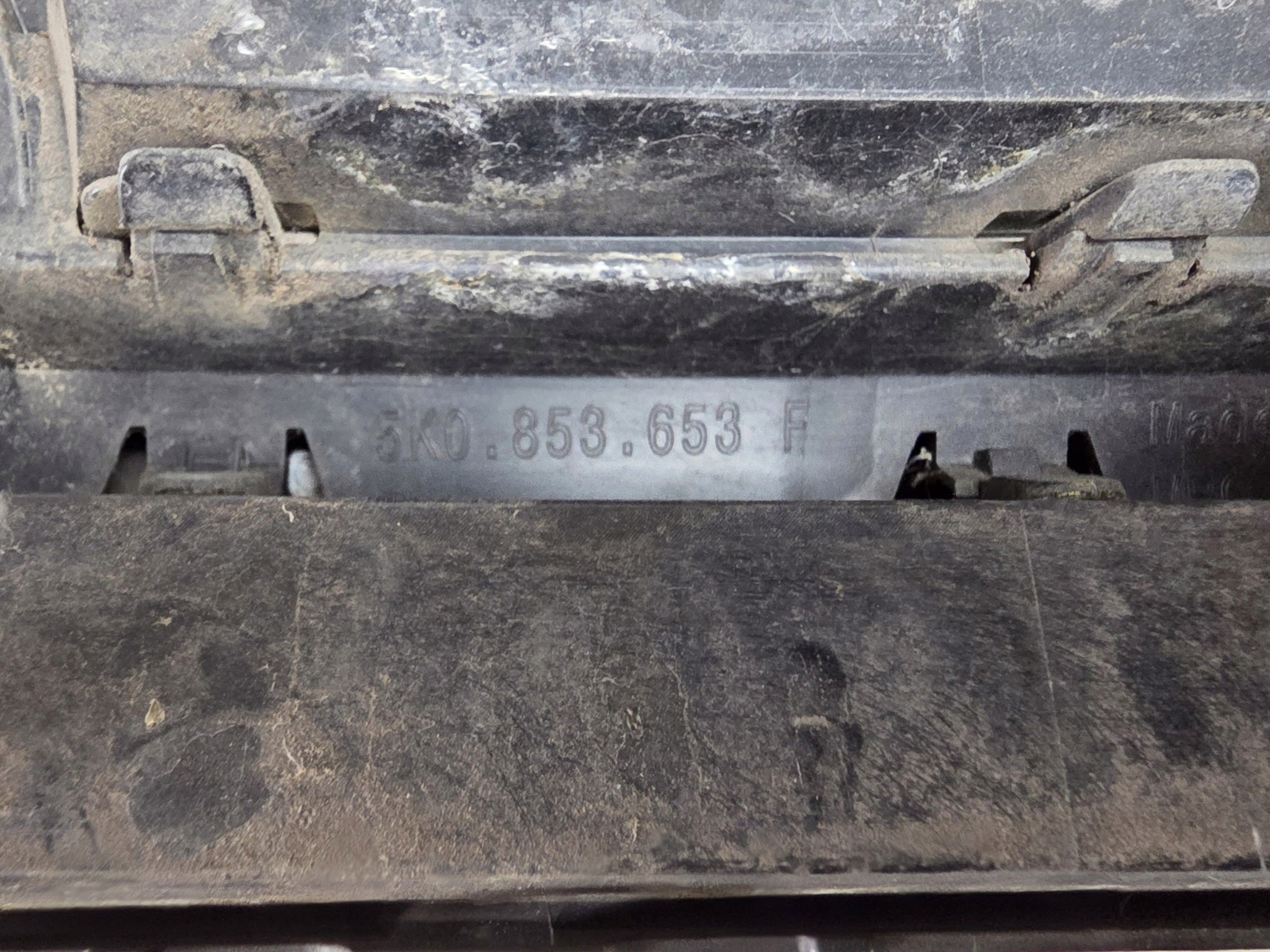 VW GOLF 6 VI grille complete grill 5K0853653F original. nice