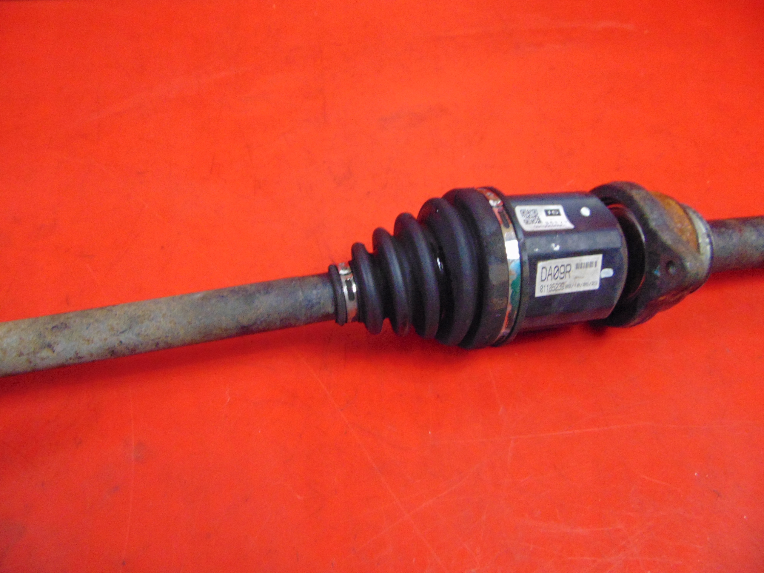 TOYOTA RAV4 3 III 2.2 D4D semi-axis right front DA09R
