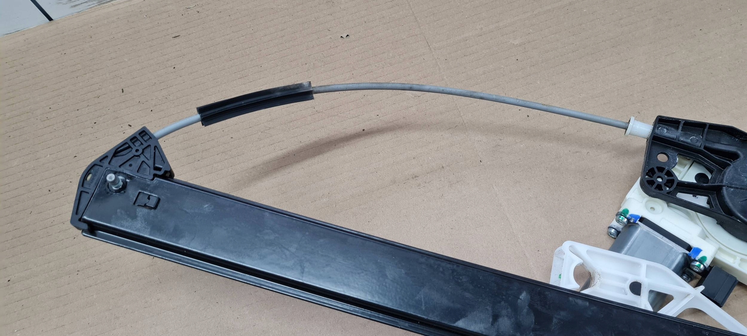 Q5 80A mechanism window regulator left rear part 80A839461