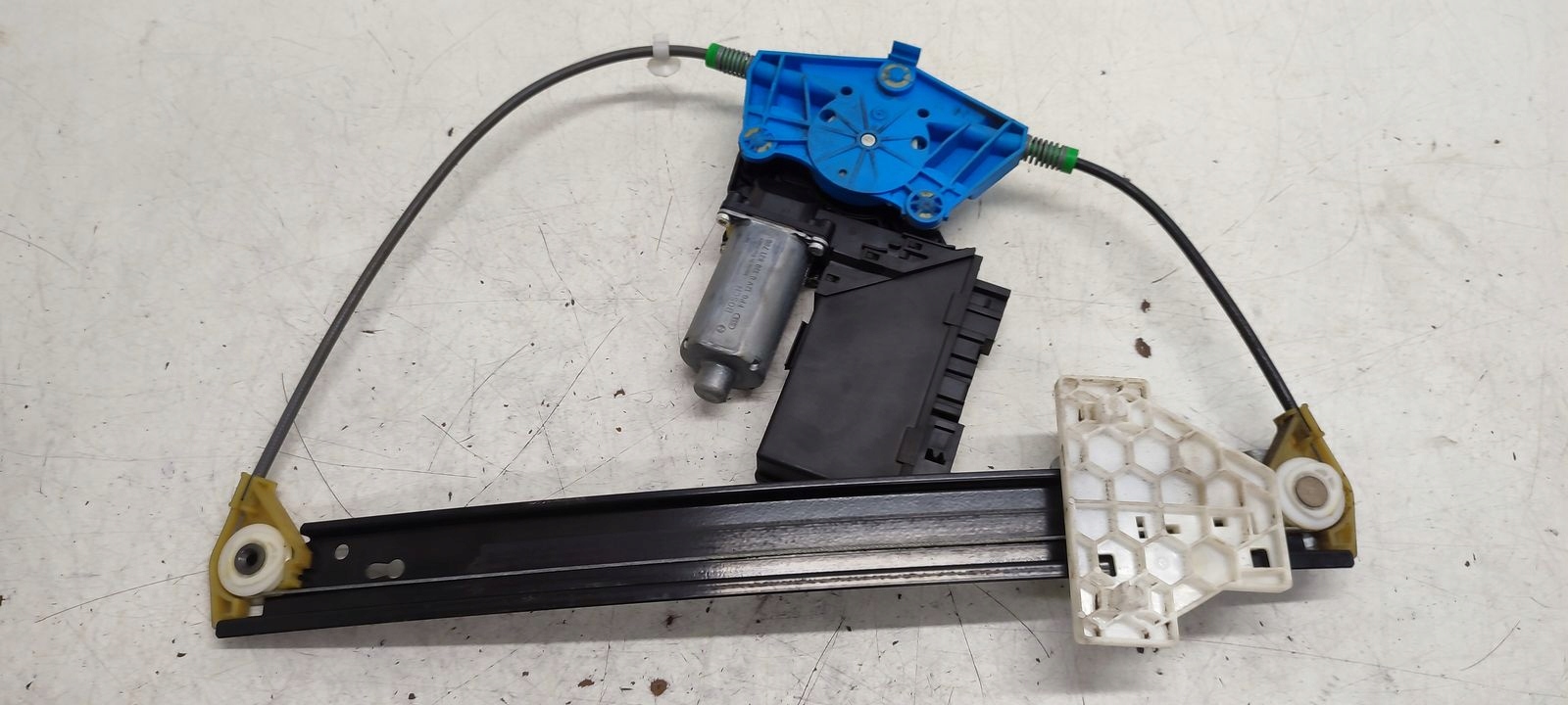window regulator right rear part mechanism Audi A4 B7 2,0 TDI