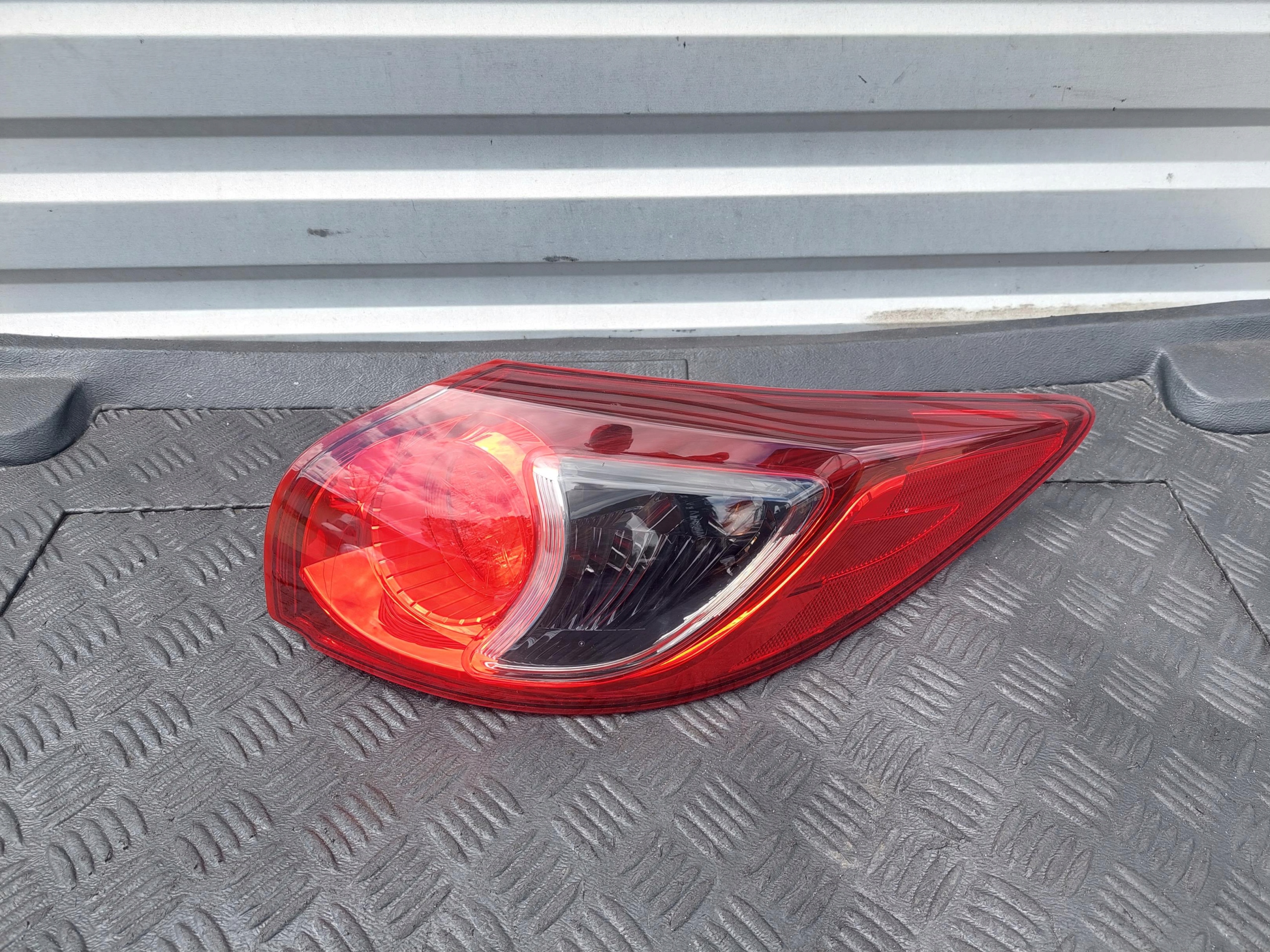 light rear part left rear left MAZDA CX-5 CX5 KE