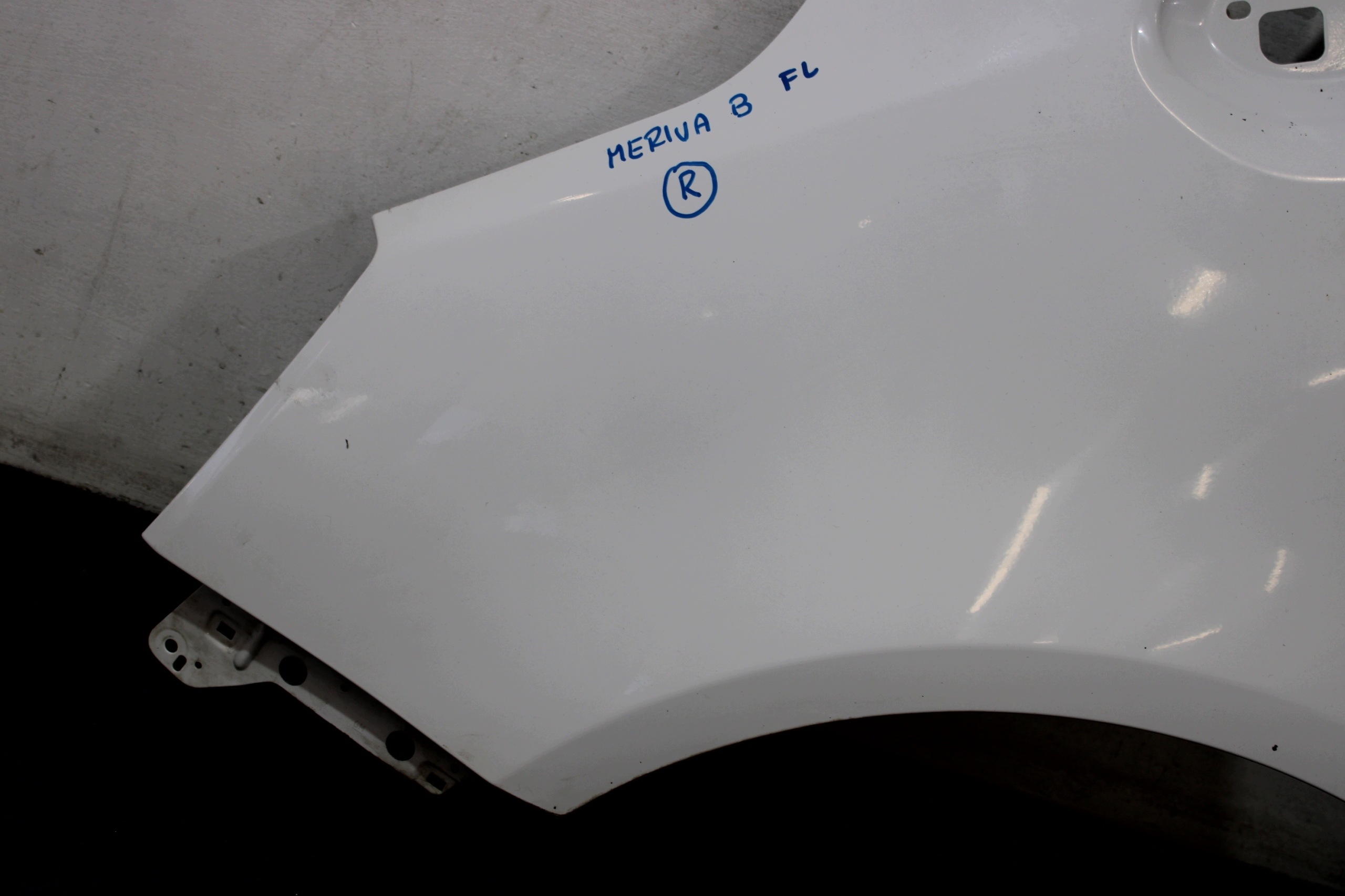 fender left front OPEL MERIVA B LIFT 1.6 CDTI