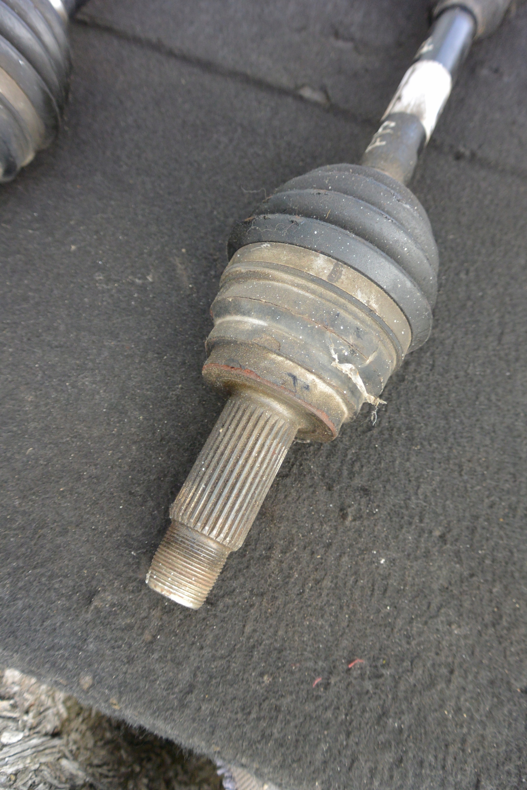 semi-axis left front BMW X5 X6 F15 F16