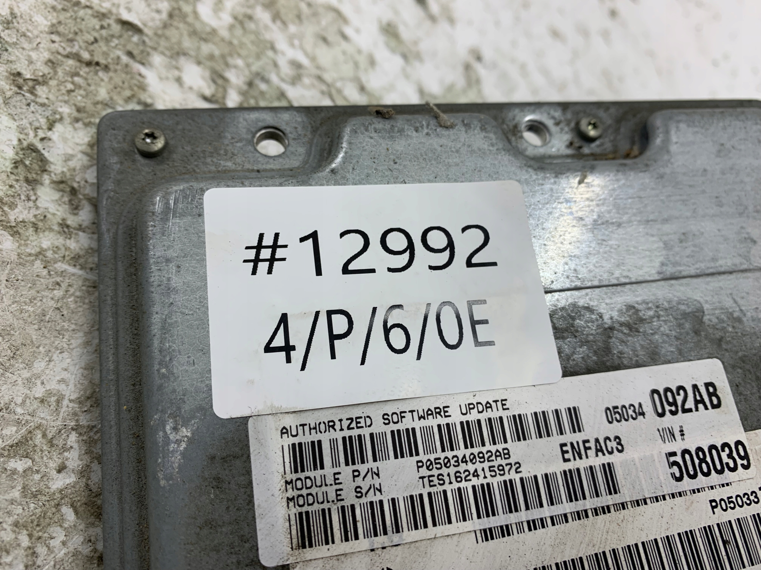 CHRYSLER PT CRUISER 1.6 control unit of the engine 05034092AB P05033174AA