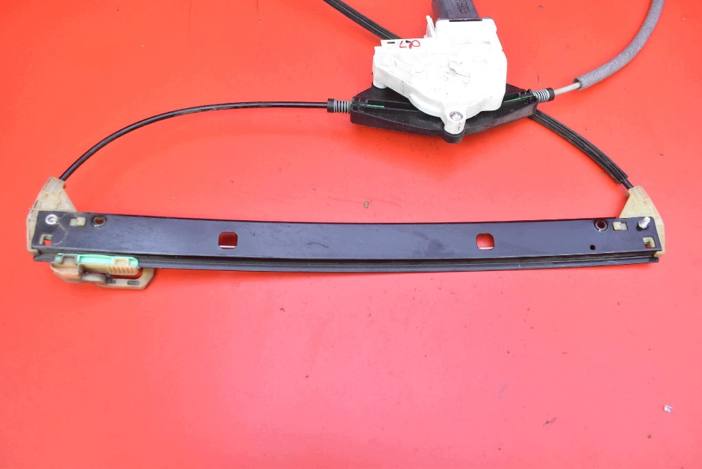 window regulator left front EU 8K0837461D AUDI A4 B8 LIFT 11-16