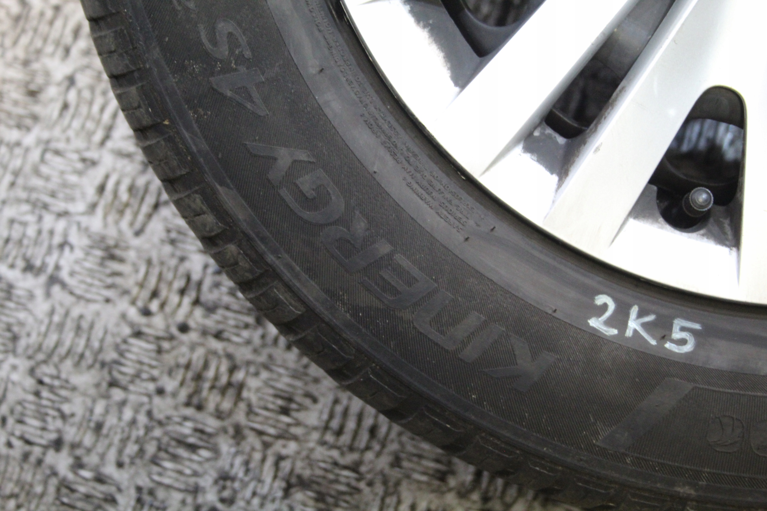 wheels discs 195/65 R15 decorative disc cover CADDY 2K0 2K5