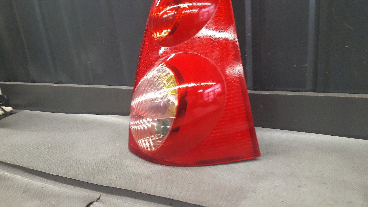 фонарь правый задний CITROEN C1 европа