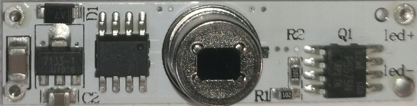 

Włącznik Bezdotyk Do Profilu 12-24V 36W Czujnik