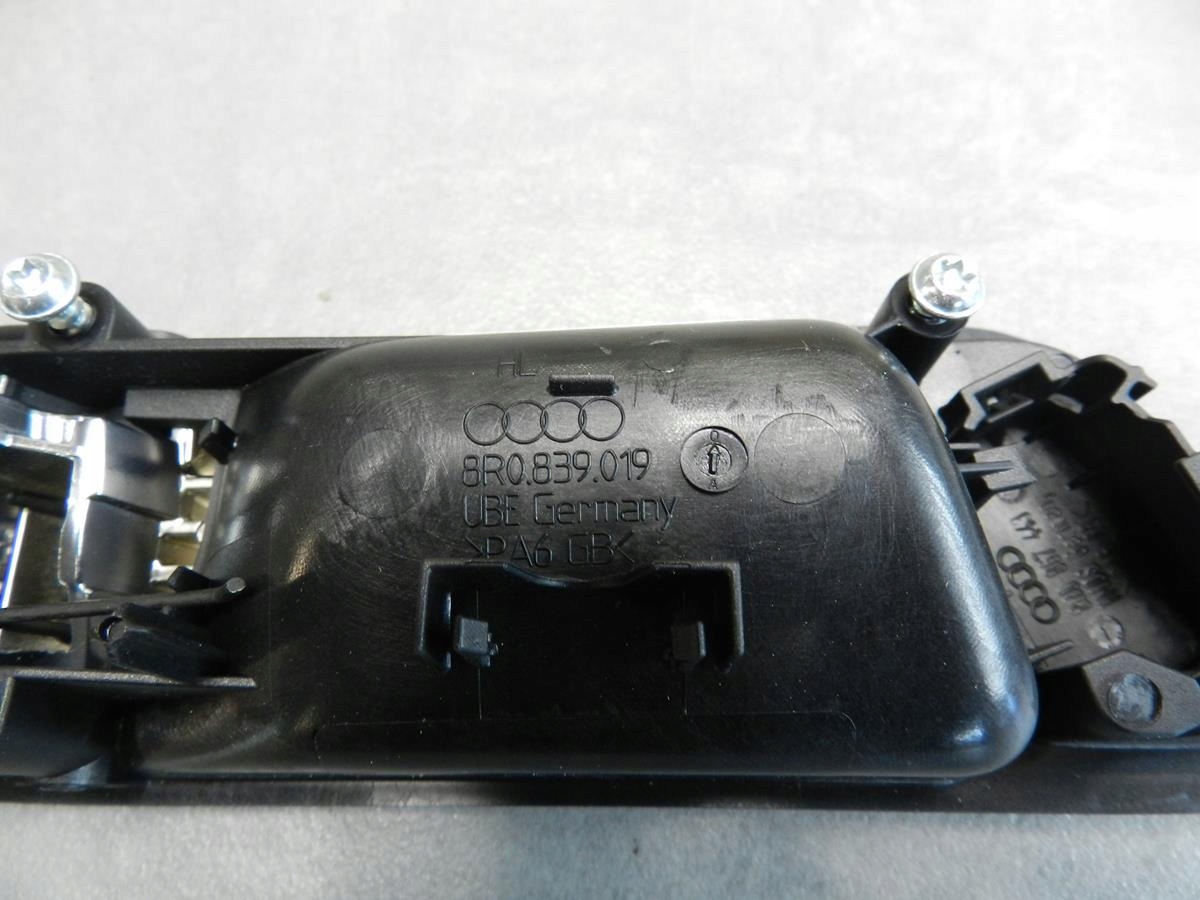 AUDI Q5 8R handle WEW left rear part 8R0839019