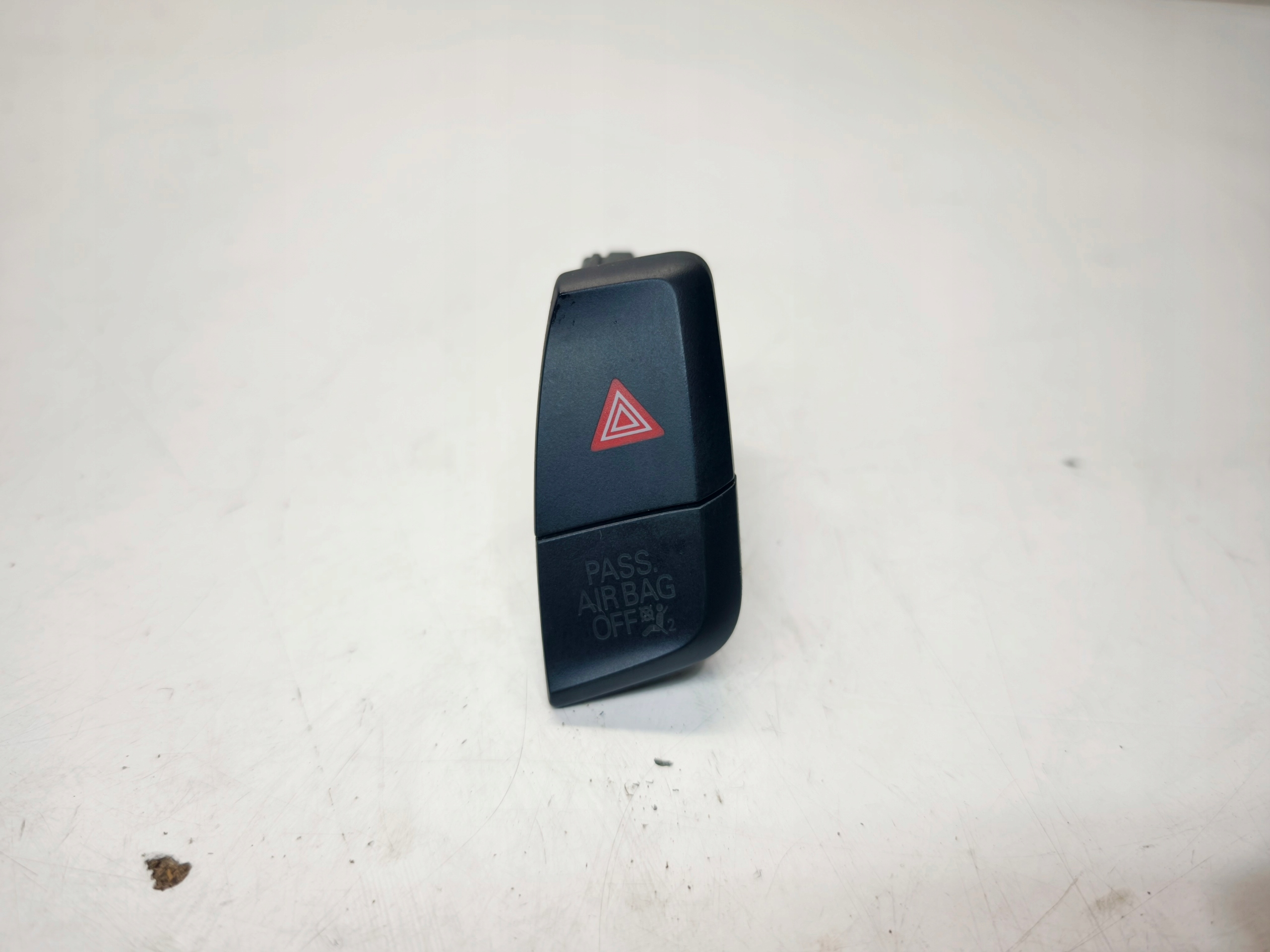 interruttore luci Luci di emergenza AUDI A4 B8 A5 8T 8K2941509D UK