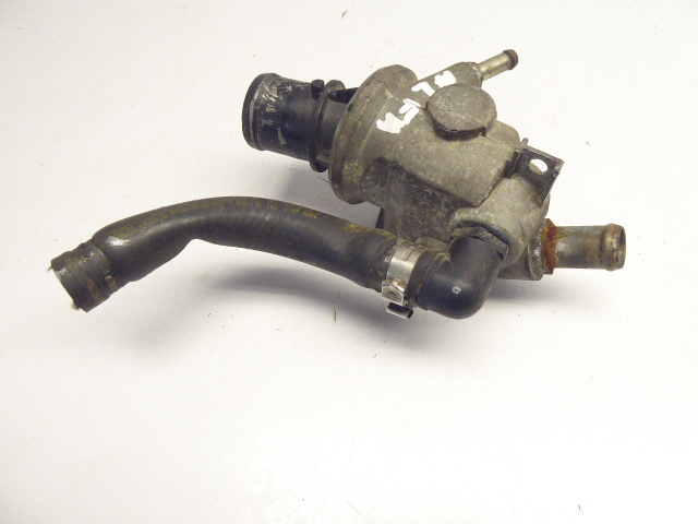 ALFA ROMEO 166 OBUDOWA TERMOSTATU V2335-88 2.0 16V Typ samochodu Samochody osobowe