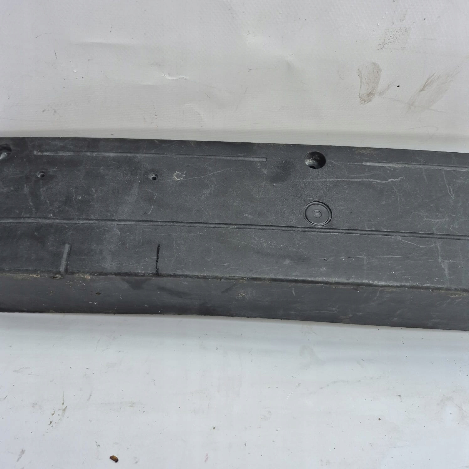 BMW X1 E84 -> frame holder signs REJESTRACYJNEJ front 51117303797