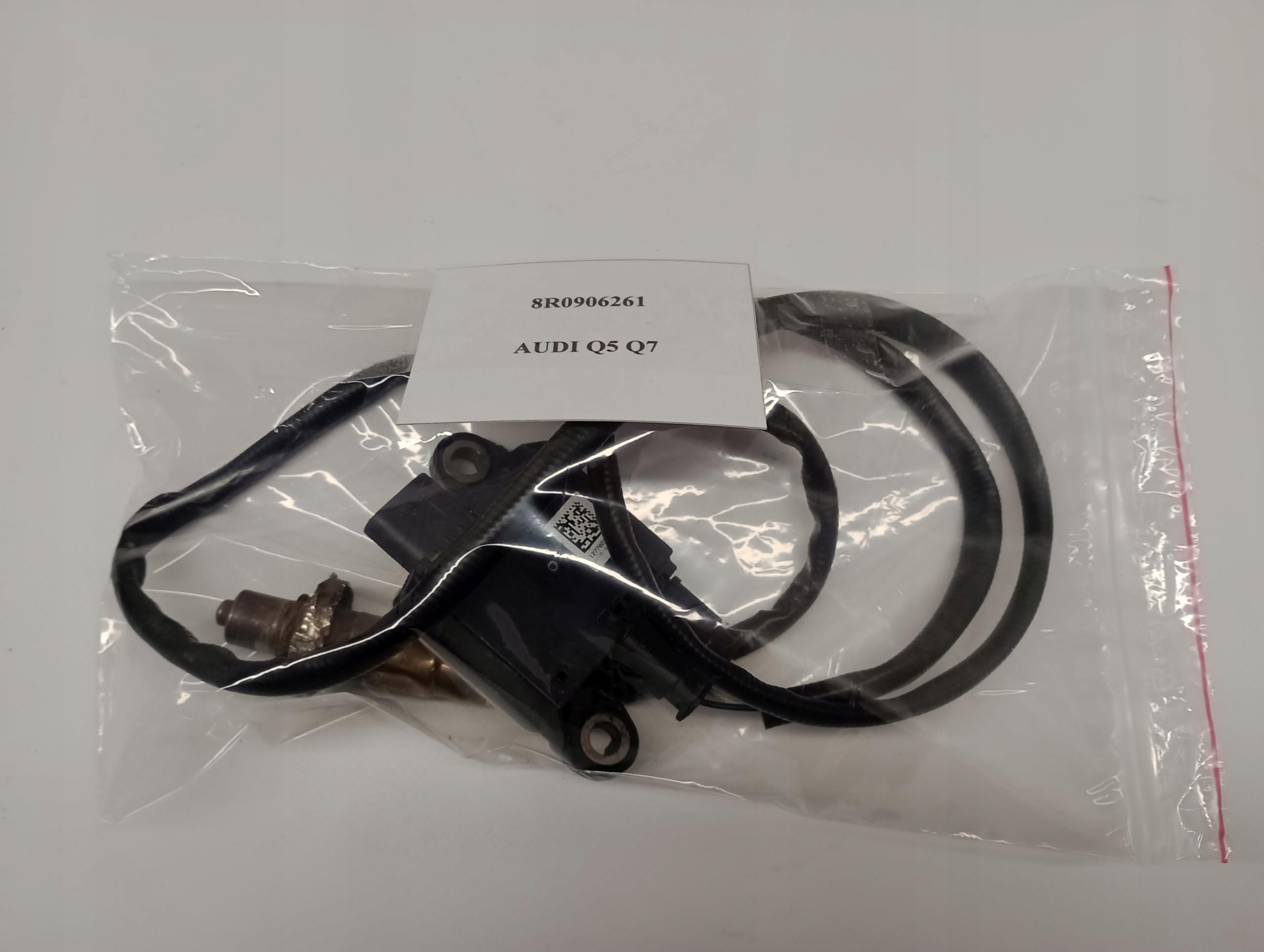 8R0906261 - Оригинальный лямбда-датчик NOX AUDI Q5 Q7