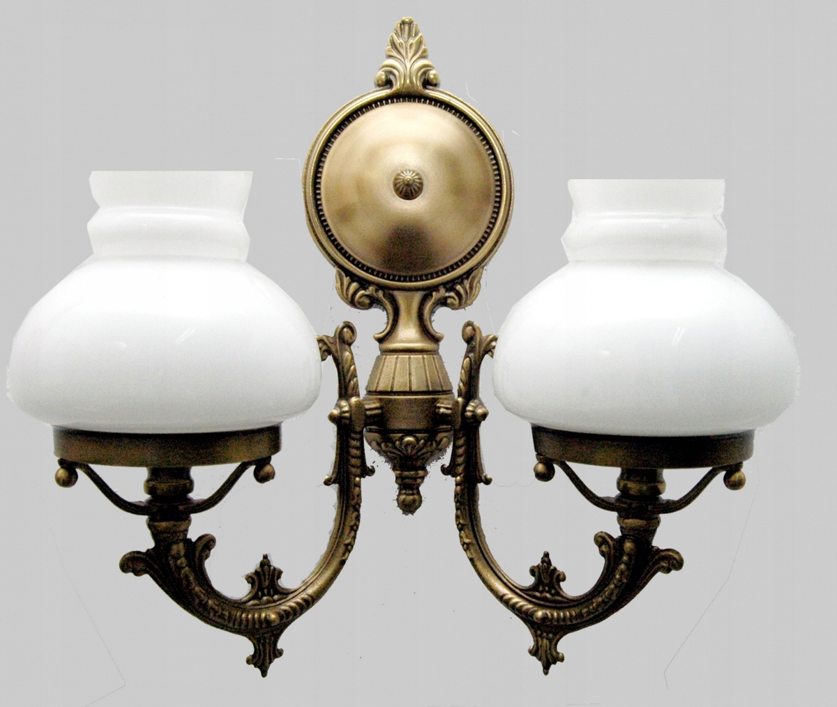 Mosadzné nástenné svietidlo, nástenná lampa z mosadze