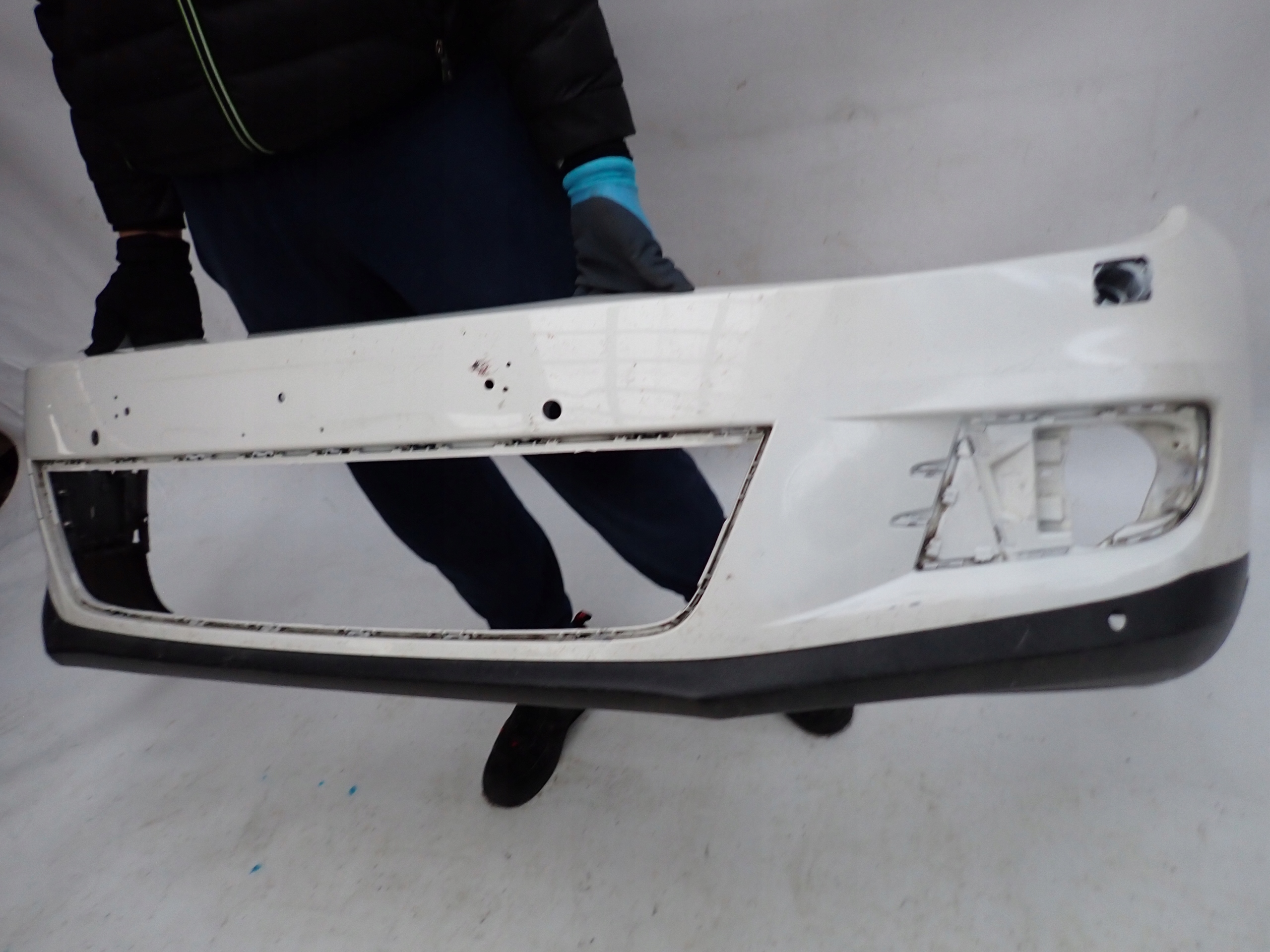 VW TIGUAN and 1 LIFT 11-16 bumper front front 6PDC SPR