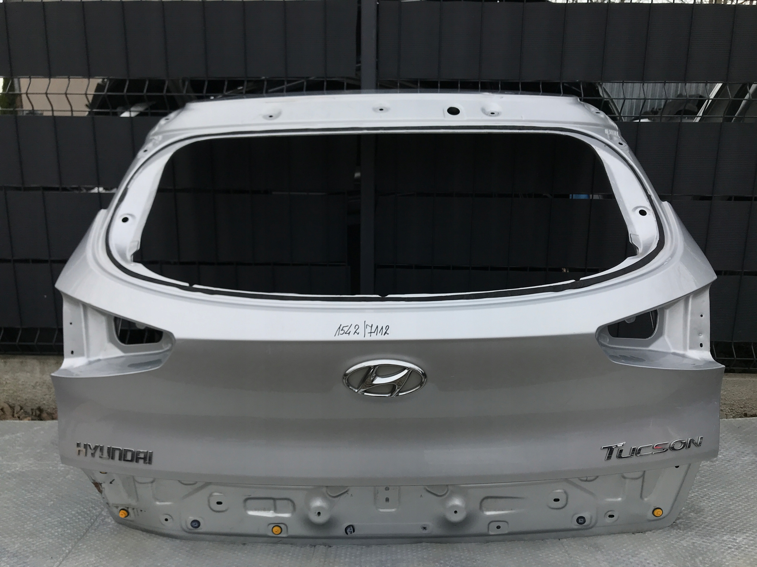 HYUNDAI TUCSON 3 III KLAPA POKRYWA BAGAŻNIKA LIFT