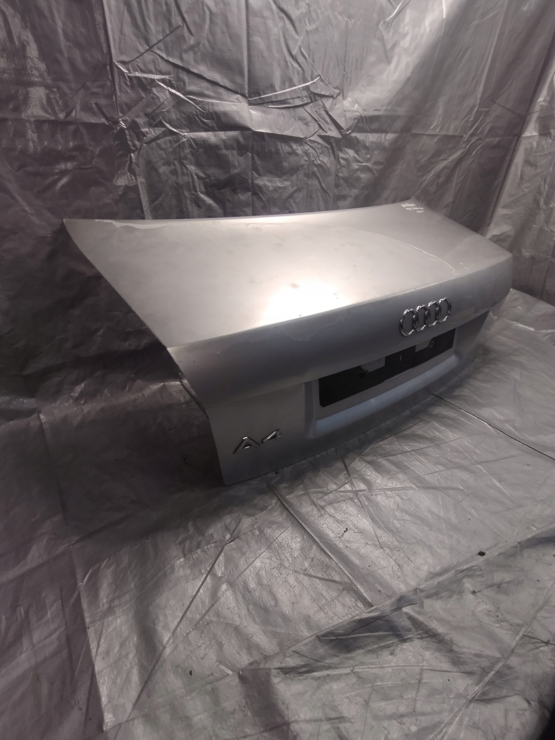 trunk door boot Audi A4 B6 sedan k:LY7W