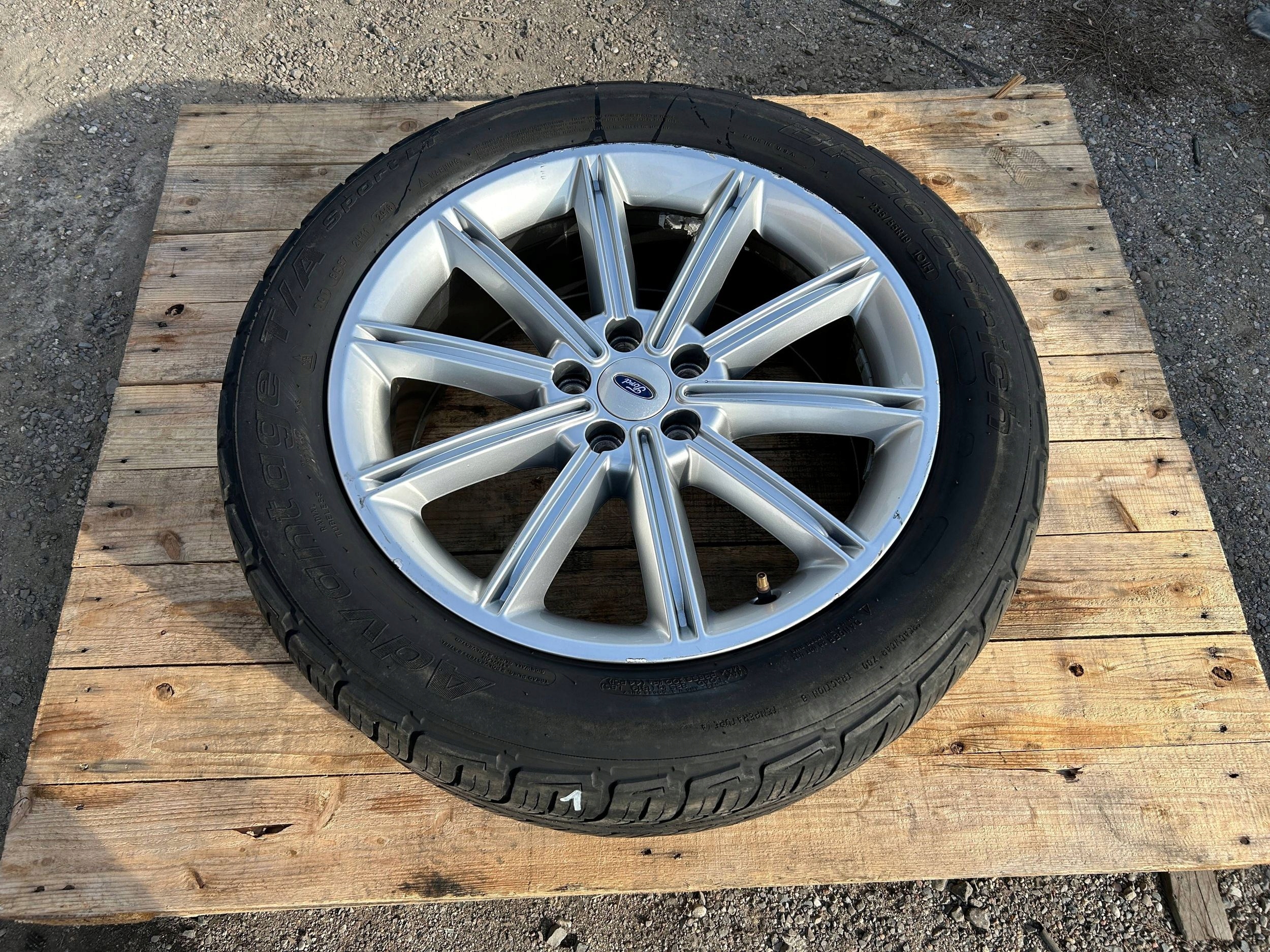 wheel disc discs disc 19" 19x8jx39 Ford Flex 2013