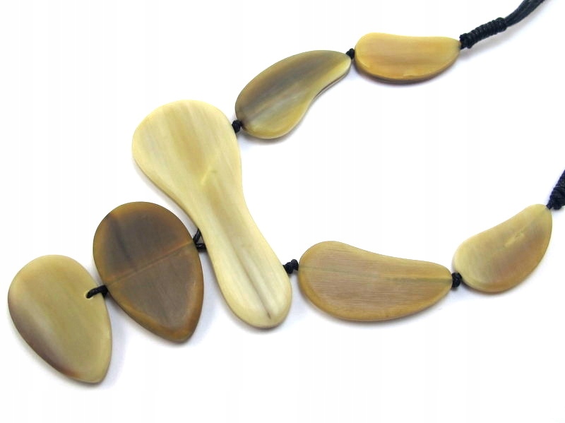 Náhrdelník z rohu Buvola rohový [R187]