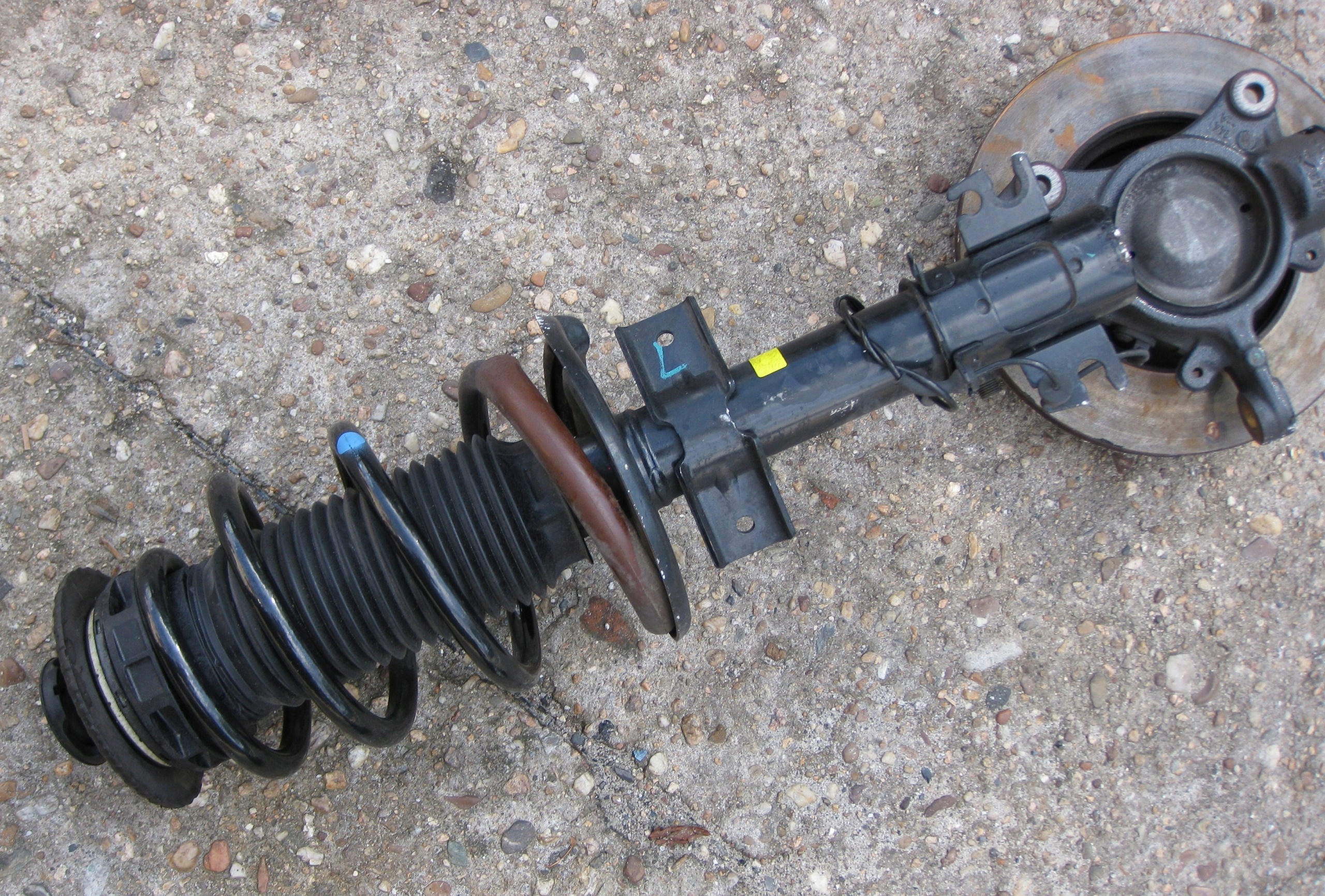 RENAULT MASTER III LIFT MCPERSON swing shock absorber left rear part