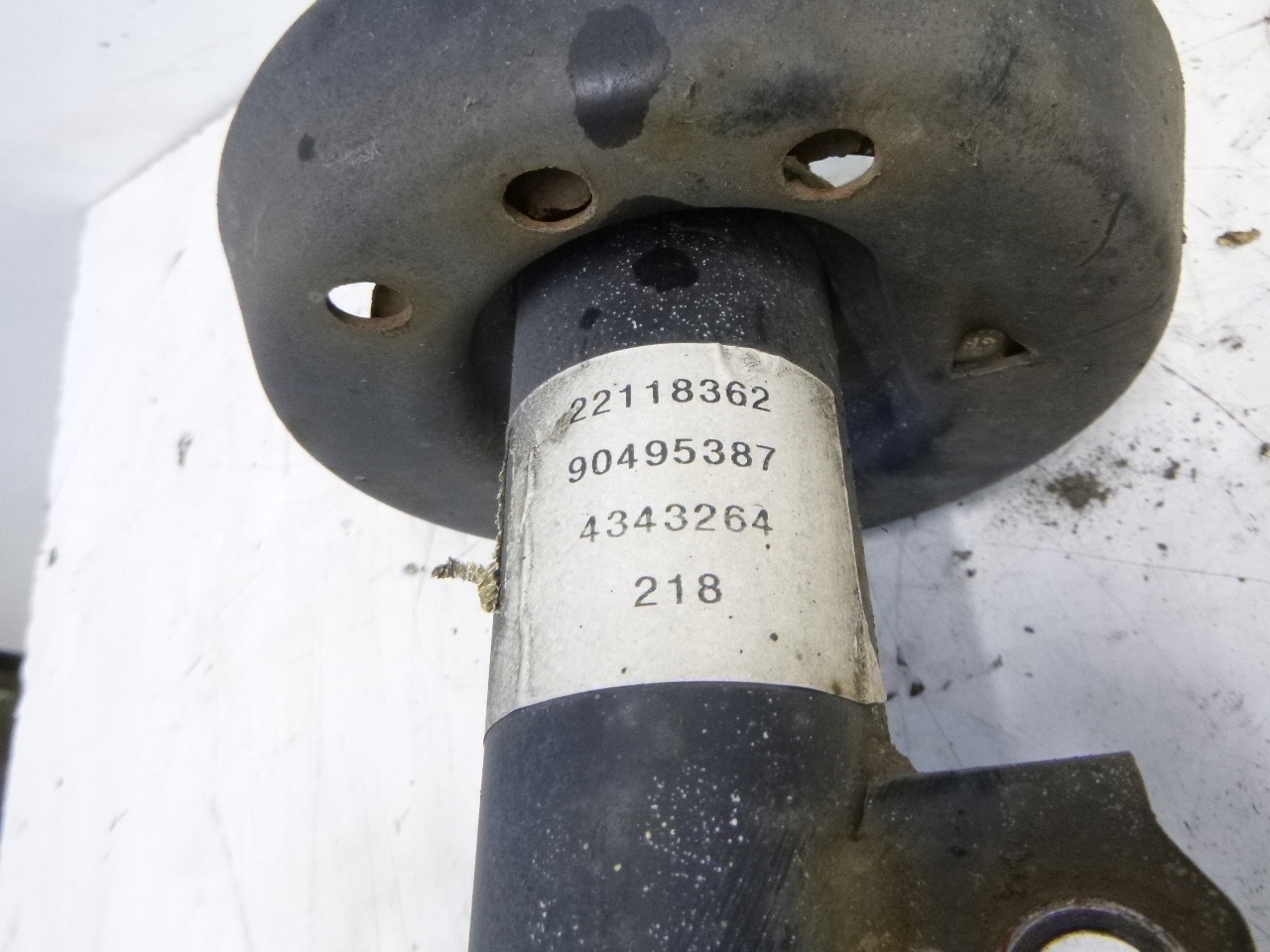 shock absorber front right Opel Vectra B 1.6 98r.