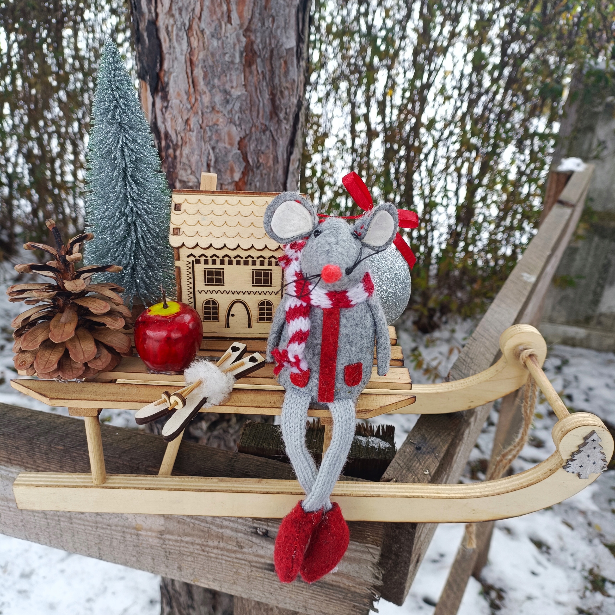 STROIK BOŻONARODZENIOWY ŚWIĄTECZNY STROIK NA PREZENT SANIE PODŚWIETLANY DOM Marka inna