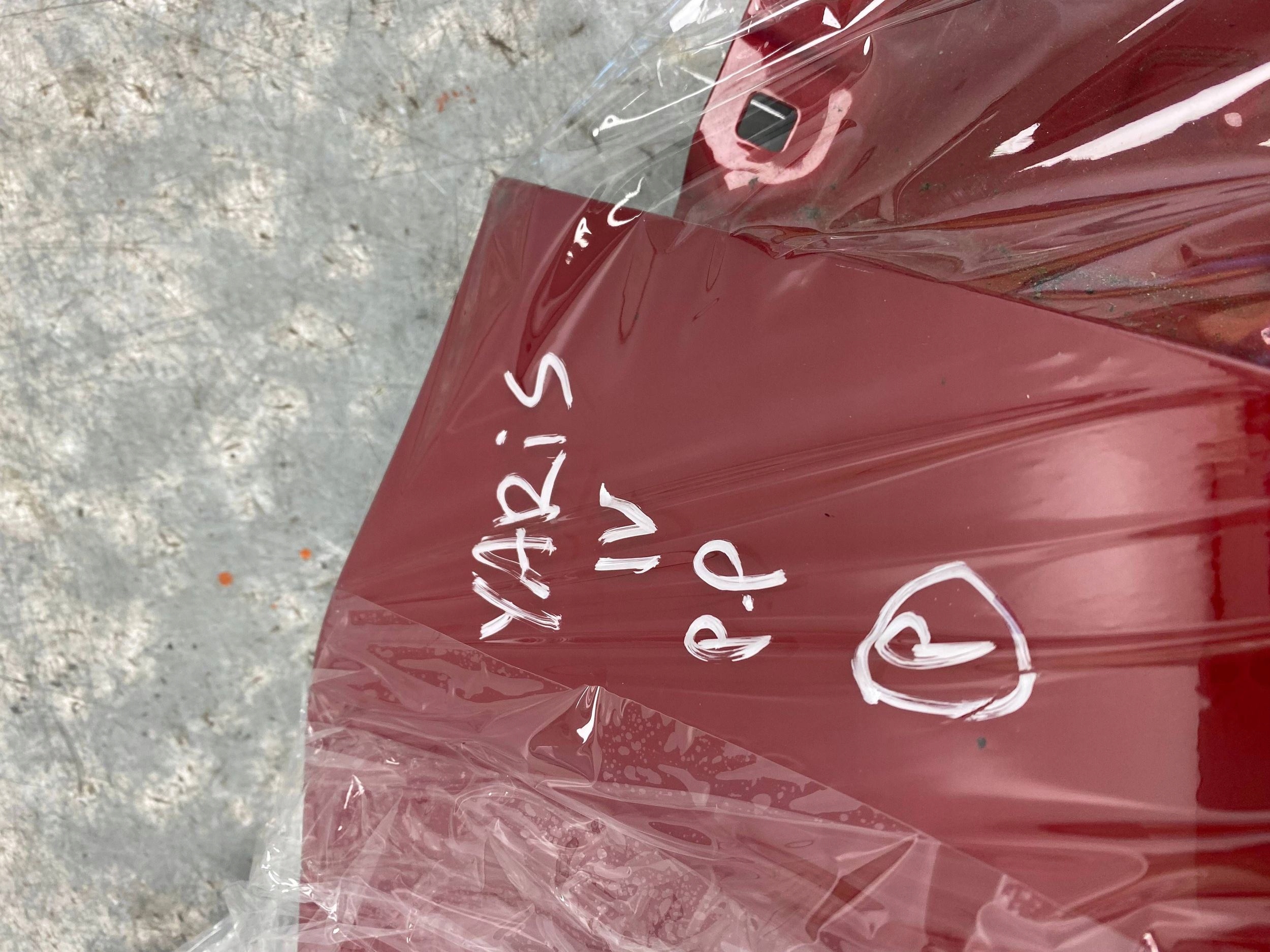 TOYOTA YARIS IV fender right front front