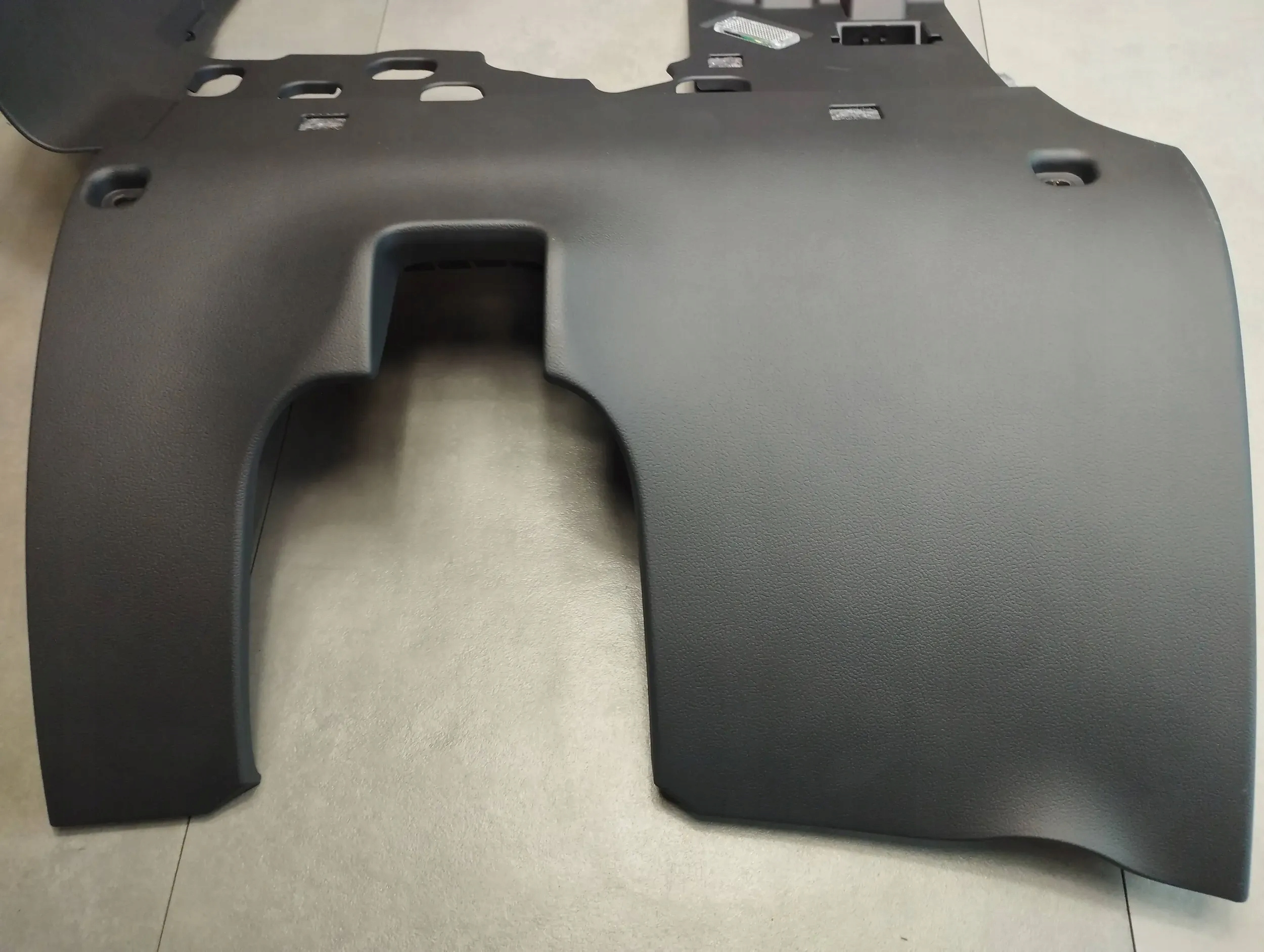 Audi A5 8T cover below steering wheel, 8K1863075D