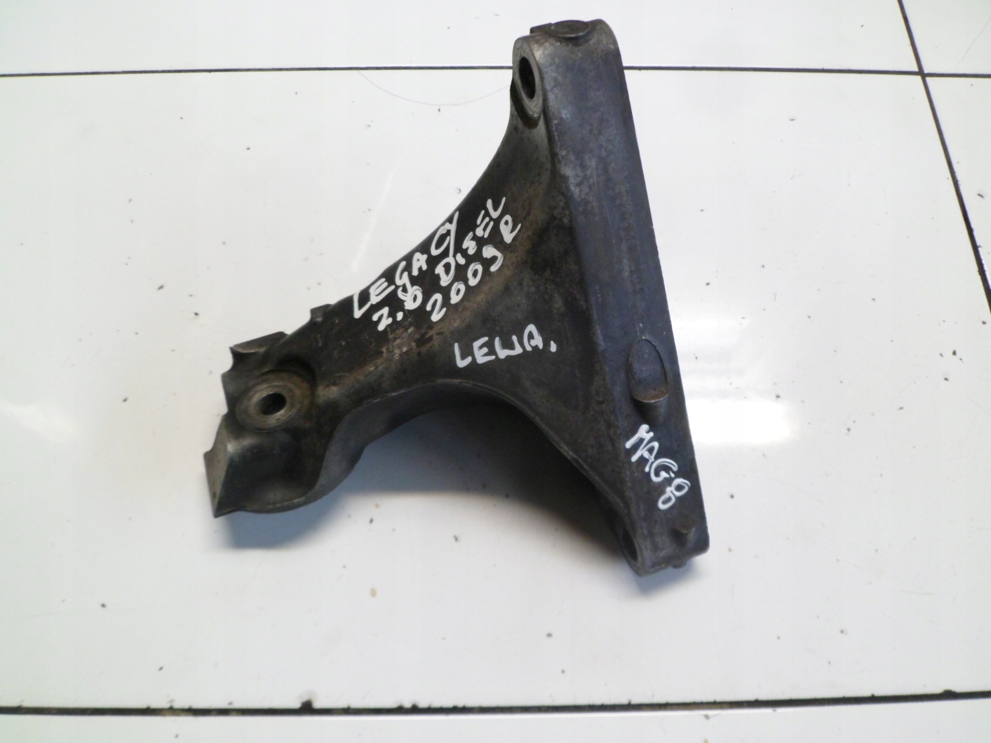 SUBARU 2.0D gearbox mounting left 0908192105
