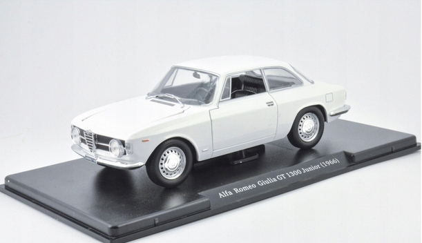Alfa Romeo Giulia Gt 1300 Junior 66 Auto Vintage
