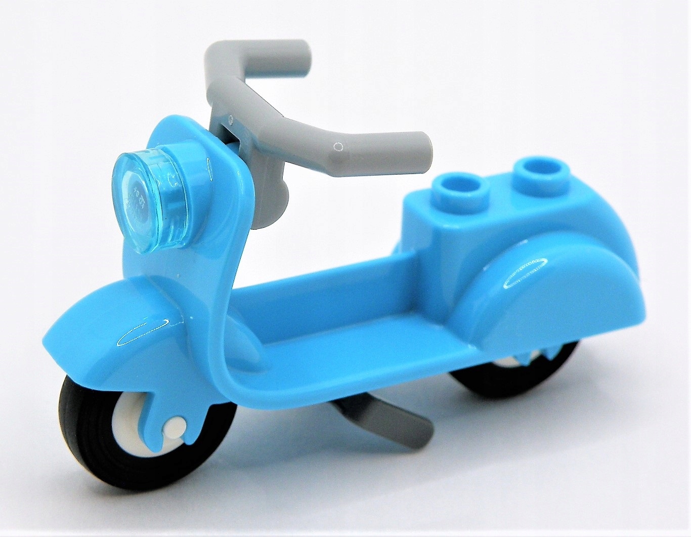 

Lego skuter Vespa motorynka śr.lazur 15396 ZS304