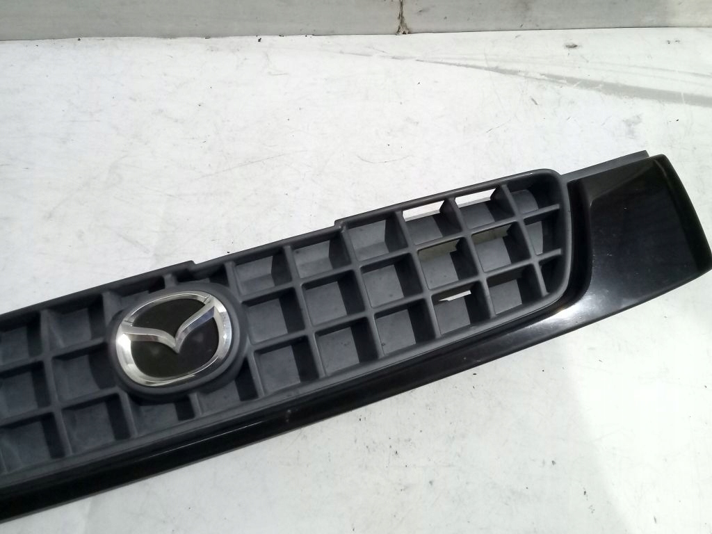 Mazda Demio e Griglia GRIGLIA