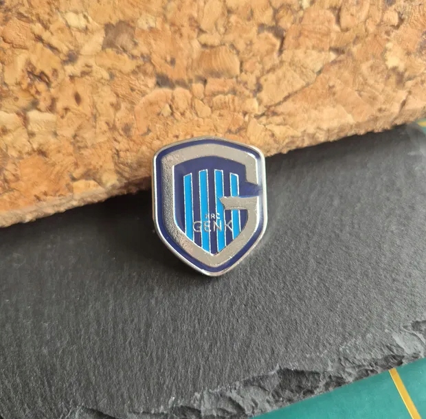 Pin przypinka – Krc Genk Metal Gadżet Piłka Nożna Football