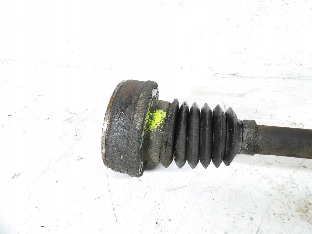 SKODA ROOMSTER 1.4B semi-axis left front