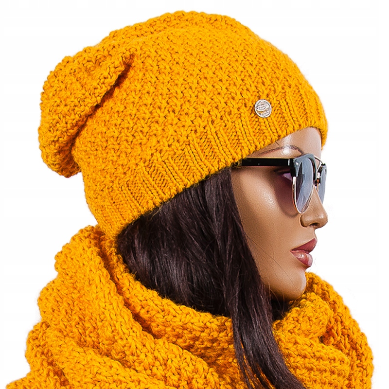 

Czapka Zimowa Beanie Damska Ciepła Smerfetka