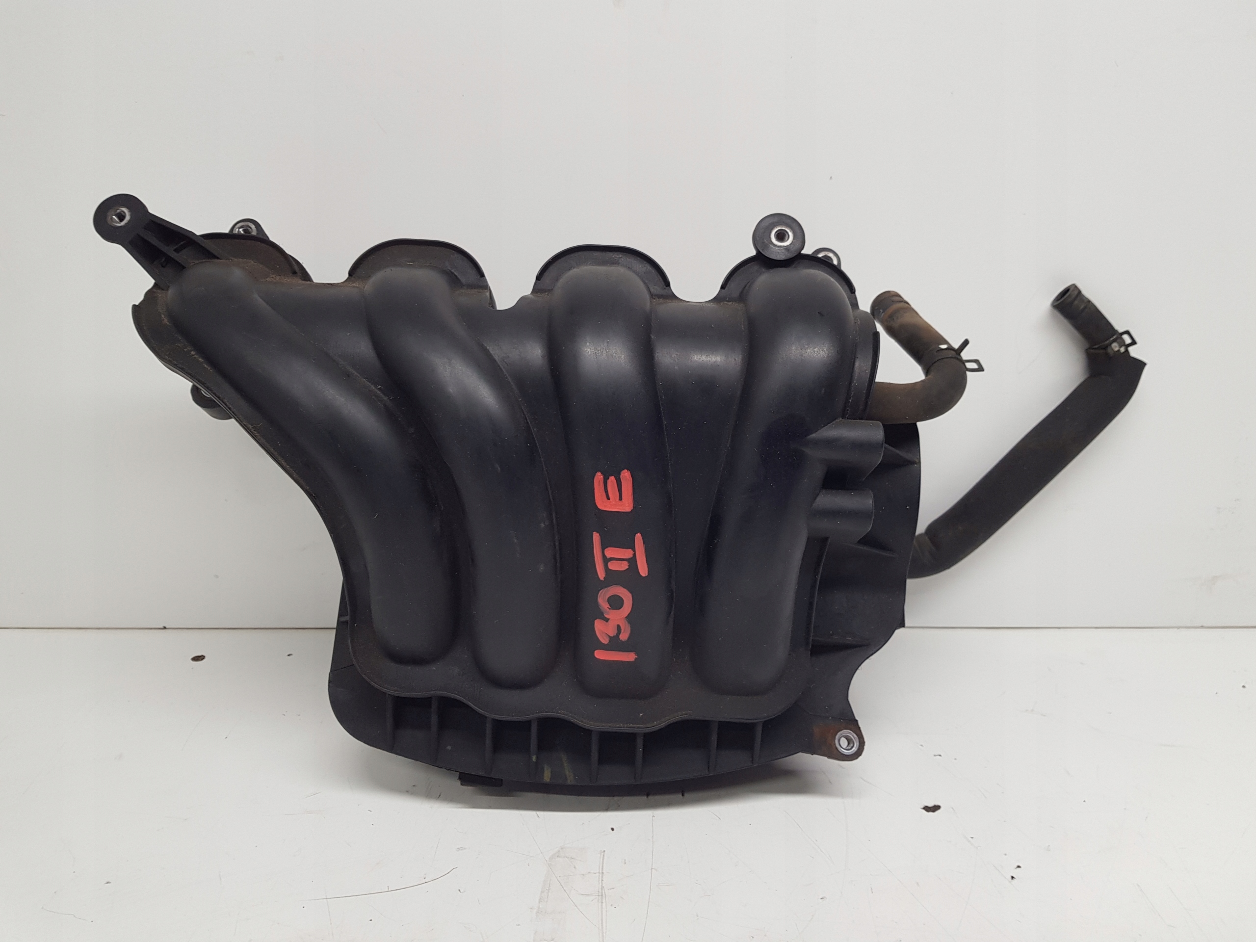 KIA Ceed II I30 II впускной коллектор 1,4 1,6 BENZ 12-